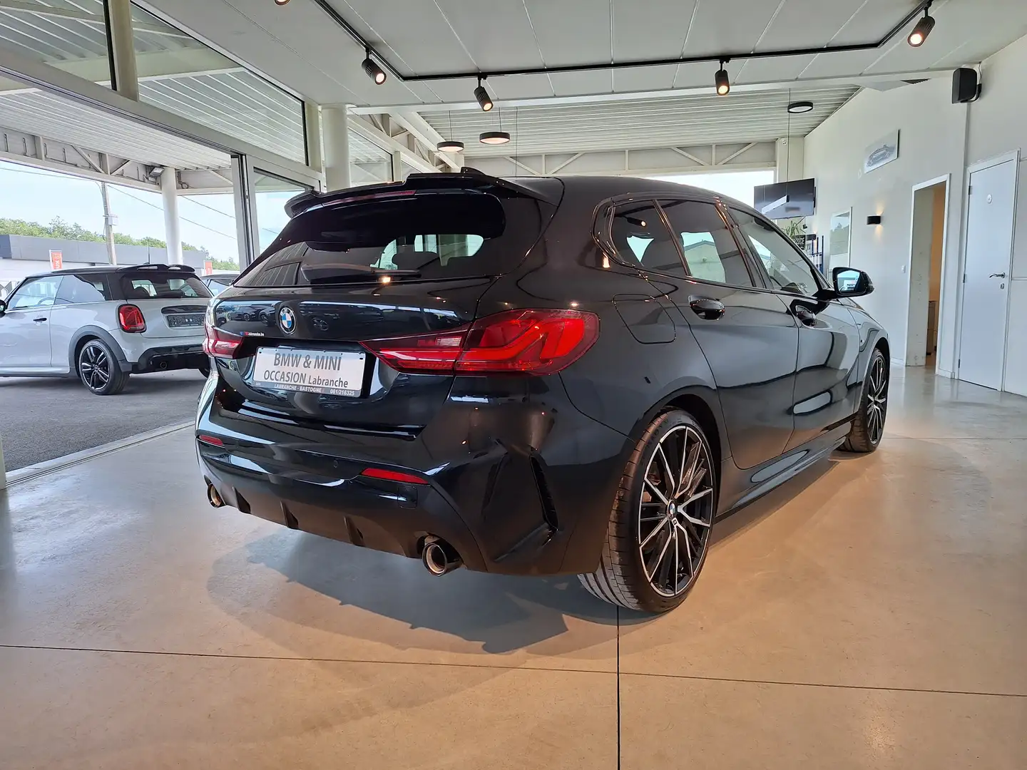 BMW 118 118 dAS/ M-SPORT PRO / J 19/ HARMAN Zwart - 2