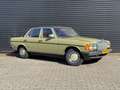 Mercedes-Benz 230 230E W123 1983 | 2.3 (136pk) | Handgeschakeld | Sc Vert - thumbnail 4