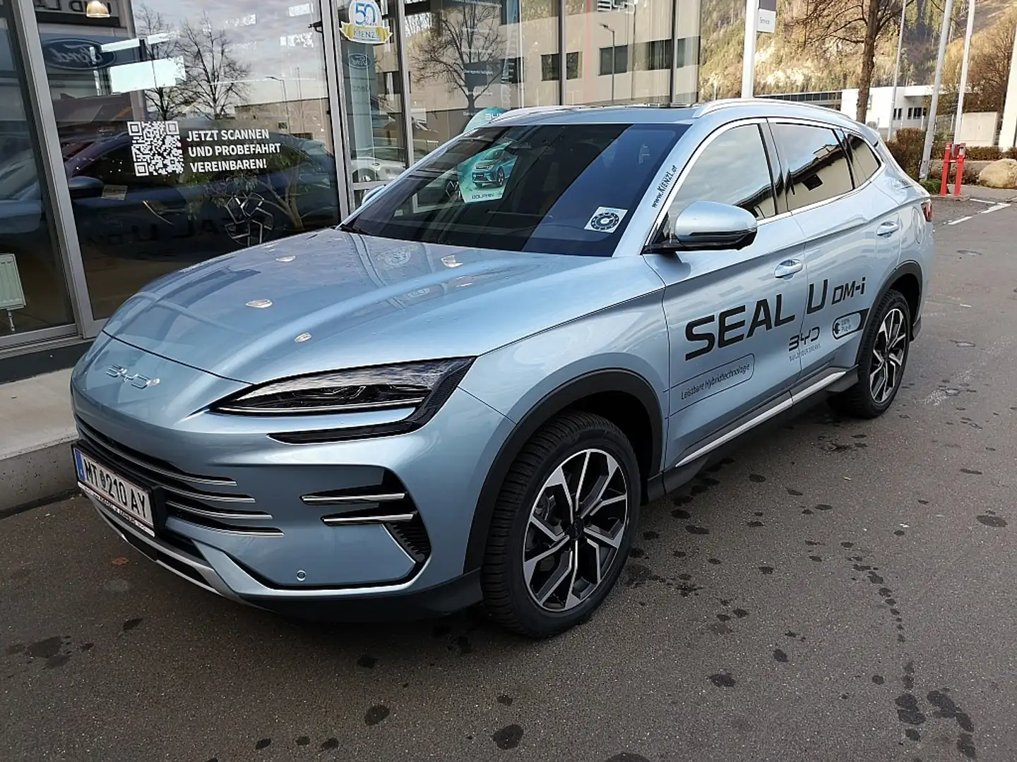 BYD Seal U DM-i PHEV 18,3kWh AWD Design Albastru - 1