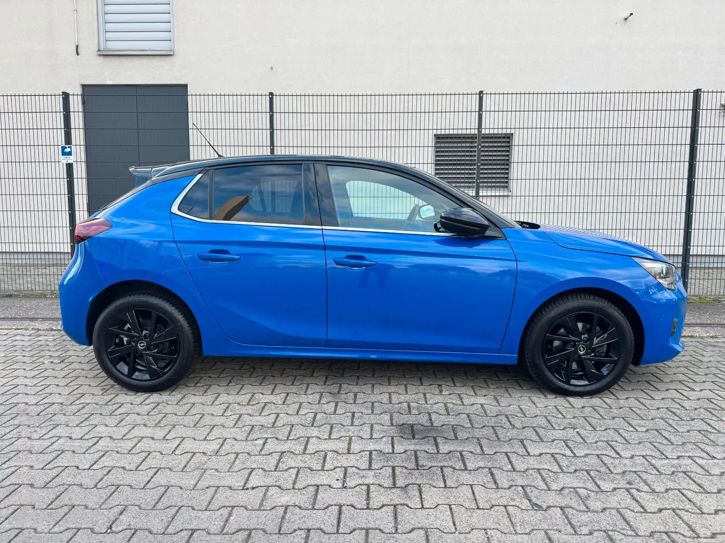 Opel Corsa 1.2 Turbo Ultimate NAVI/RFK/LED/DAB Bleu - 2
