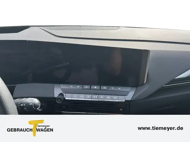 Opel Astra view 14