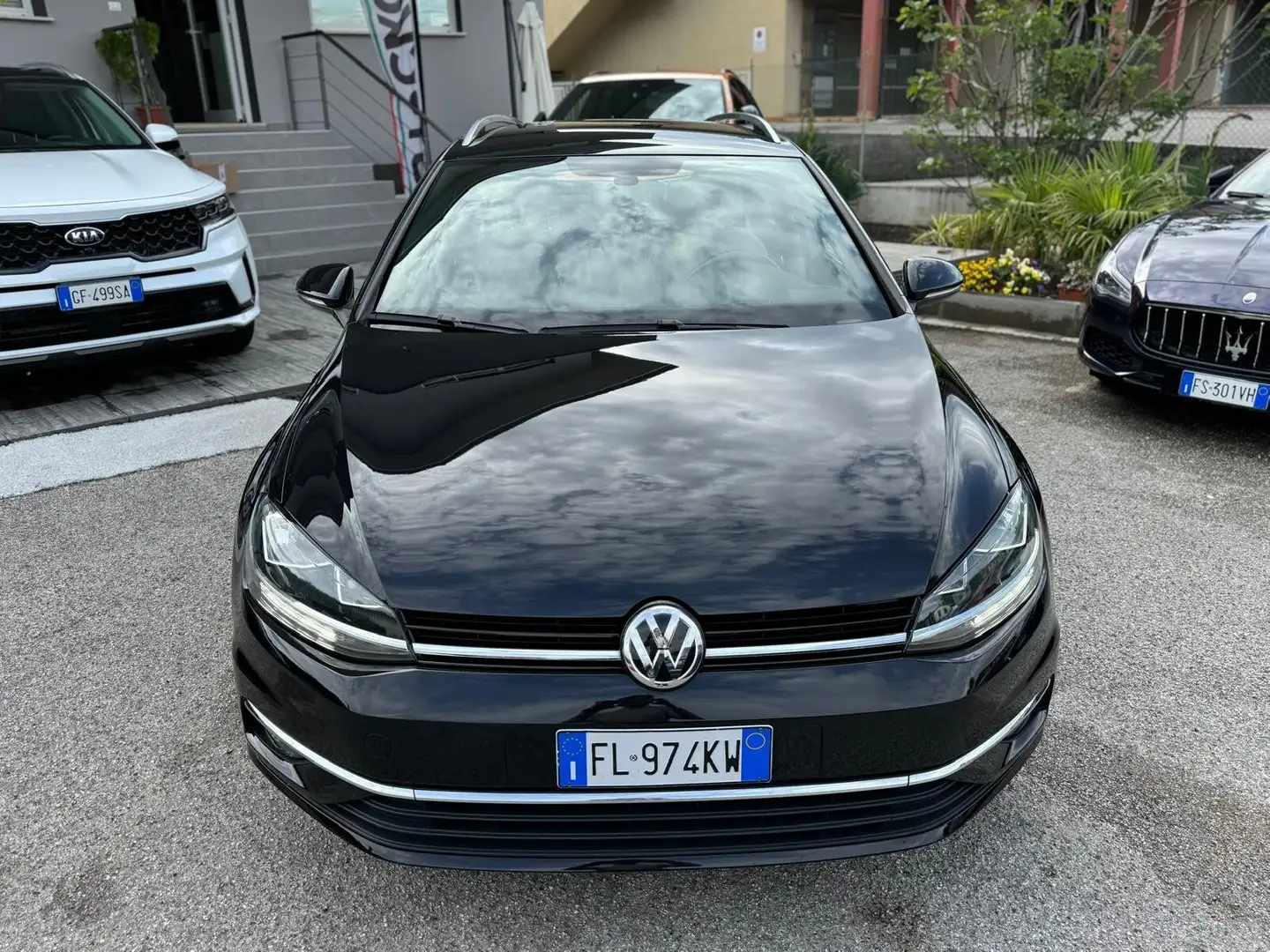 Volkswagen Golf Variant Golf Variant 2.0 TDI DSG Executive BlueMotion Tech Black - 2