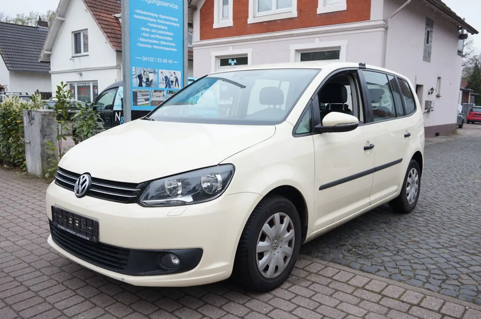 Volkswagen Touran *KLIMA*LEDER*ALLWETTERREIFEN*AUTOMATIK Gelb - 1