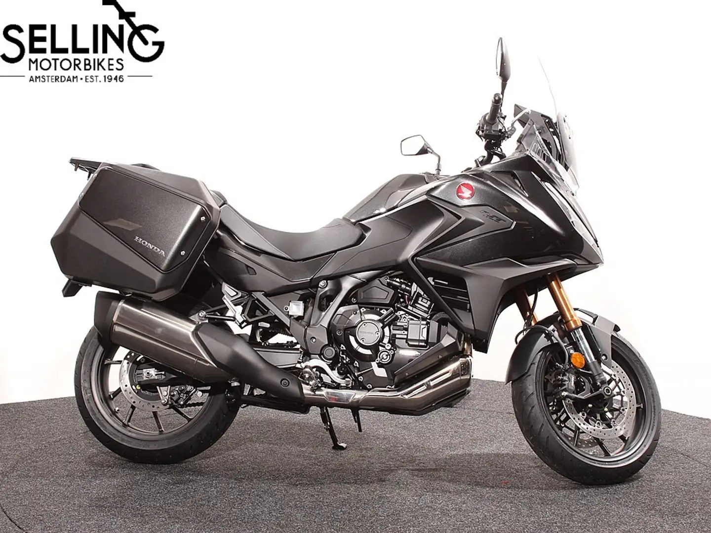 Honda NT 1100 DCT Schwarz - 1