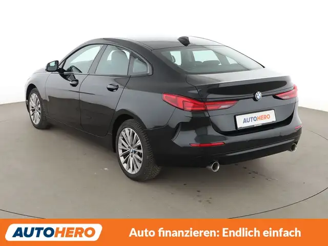 BMW 2 Series view 4