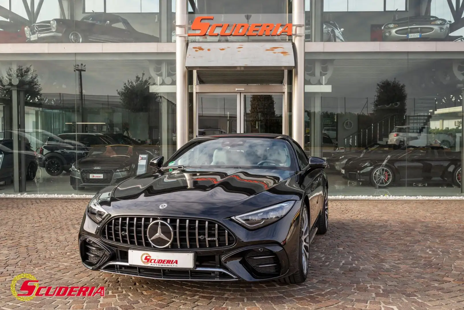 Mercedes-Benz SL 43 AMG Premium Plus Czarny - 1