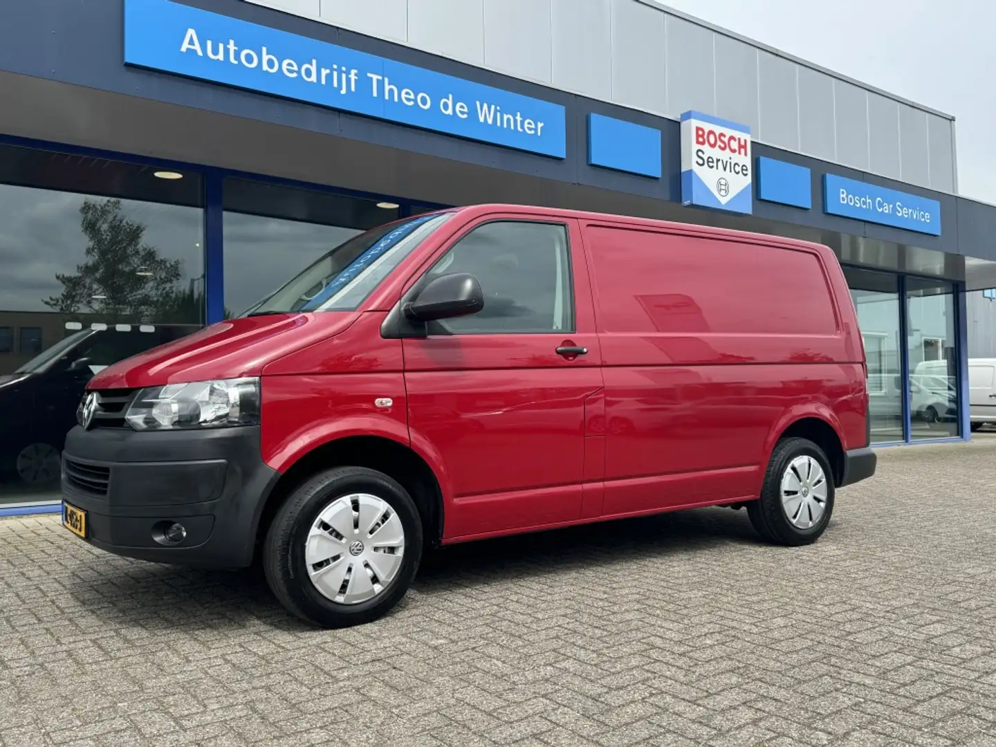 Volkswagen Transporter 2.0 TDI L1/H1 1E EIGENAAR, 140PK, Airco, Cruise, N Rouge - 1