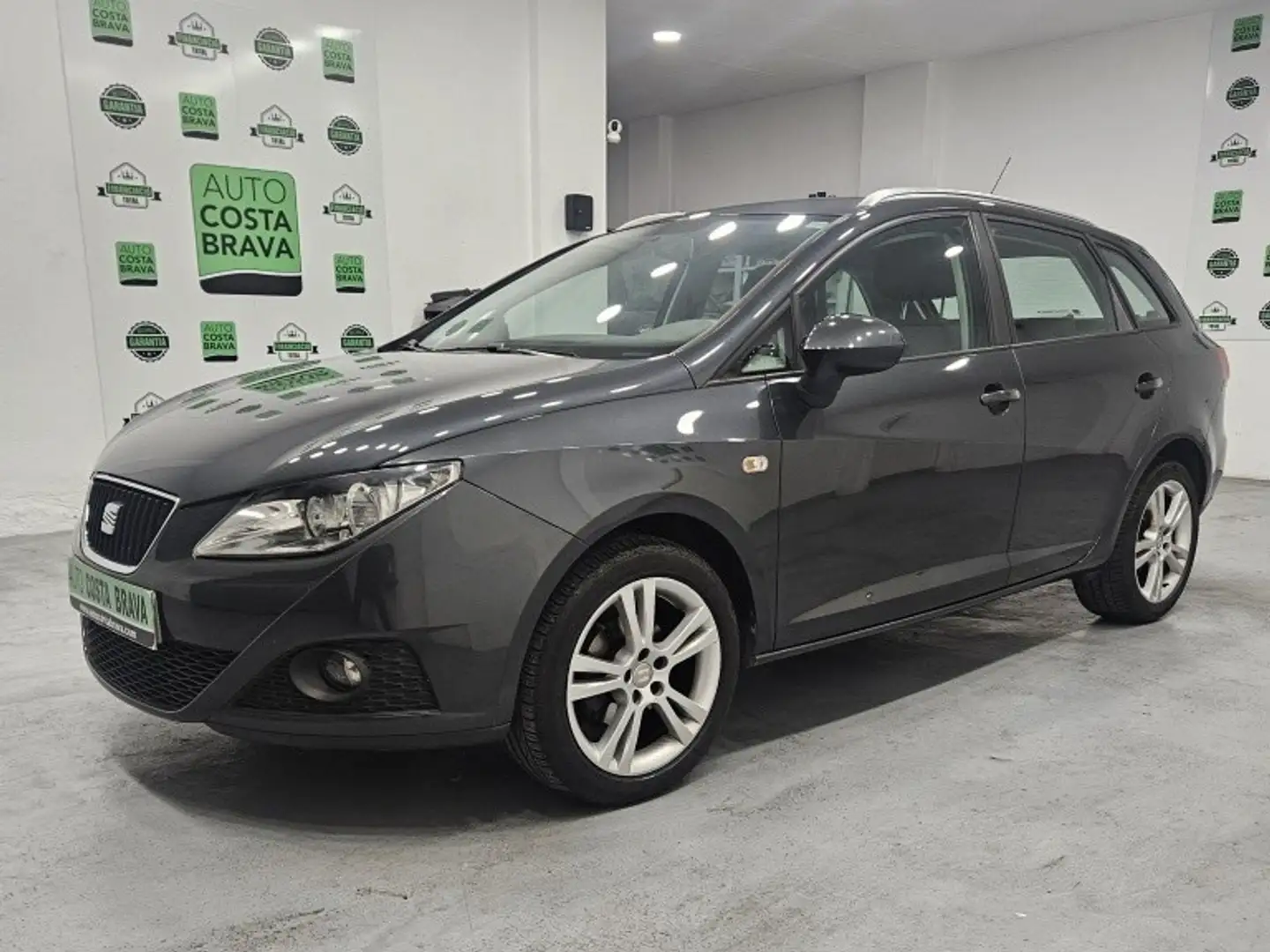 SEAT Ibiza ST 1.4 Reference Gris - 1