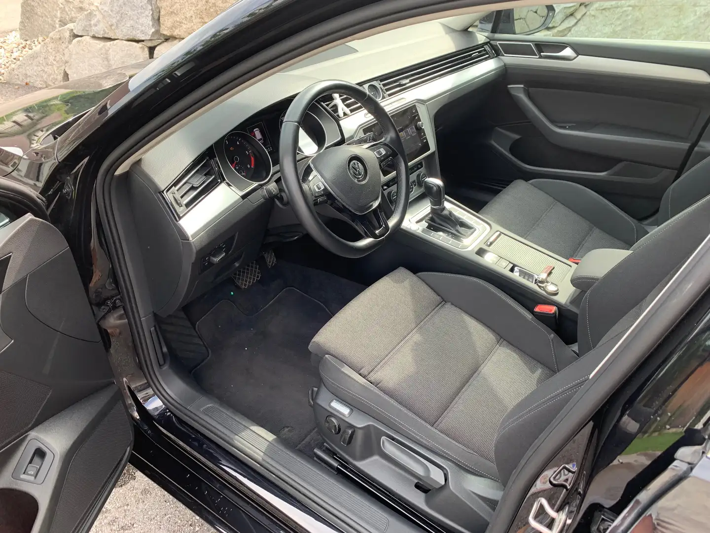 Volkswagen Passat Variant Passat Variant Comfortline 2,0 TDI SCR DSG Schwarz - 2