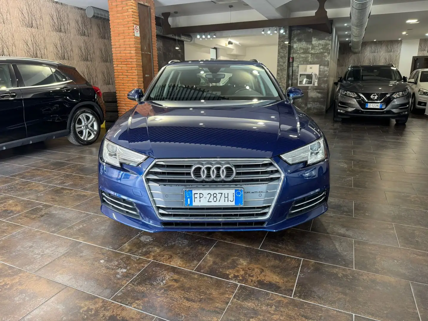 Audi A4 A4 Avant 35 2.0 tdi Business 150cv s-tronic my16 Blu/Azzurro - 2