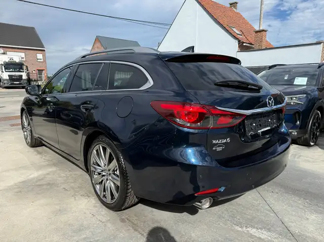 Mazda Mazda6 view 7