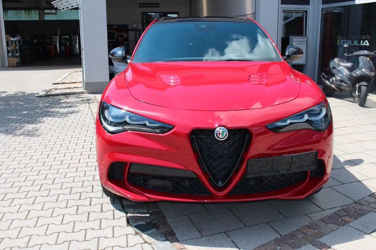 Alfa Romeo Stelvio 2024