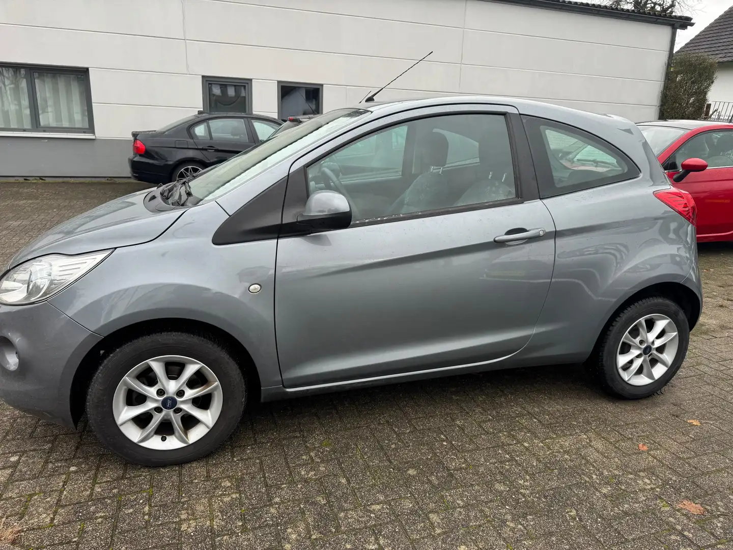 Ford Ka/Ka+ Champions Edition Klima Allwetter 1st Hand Gris - 2