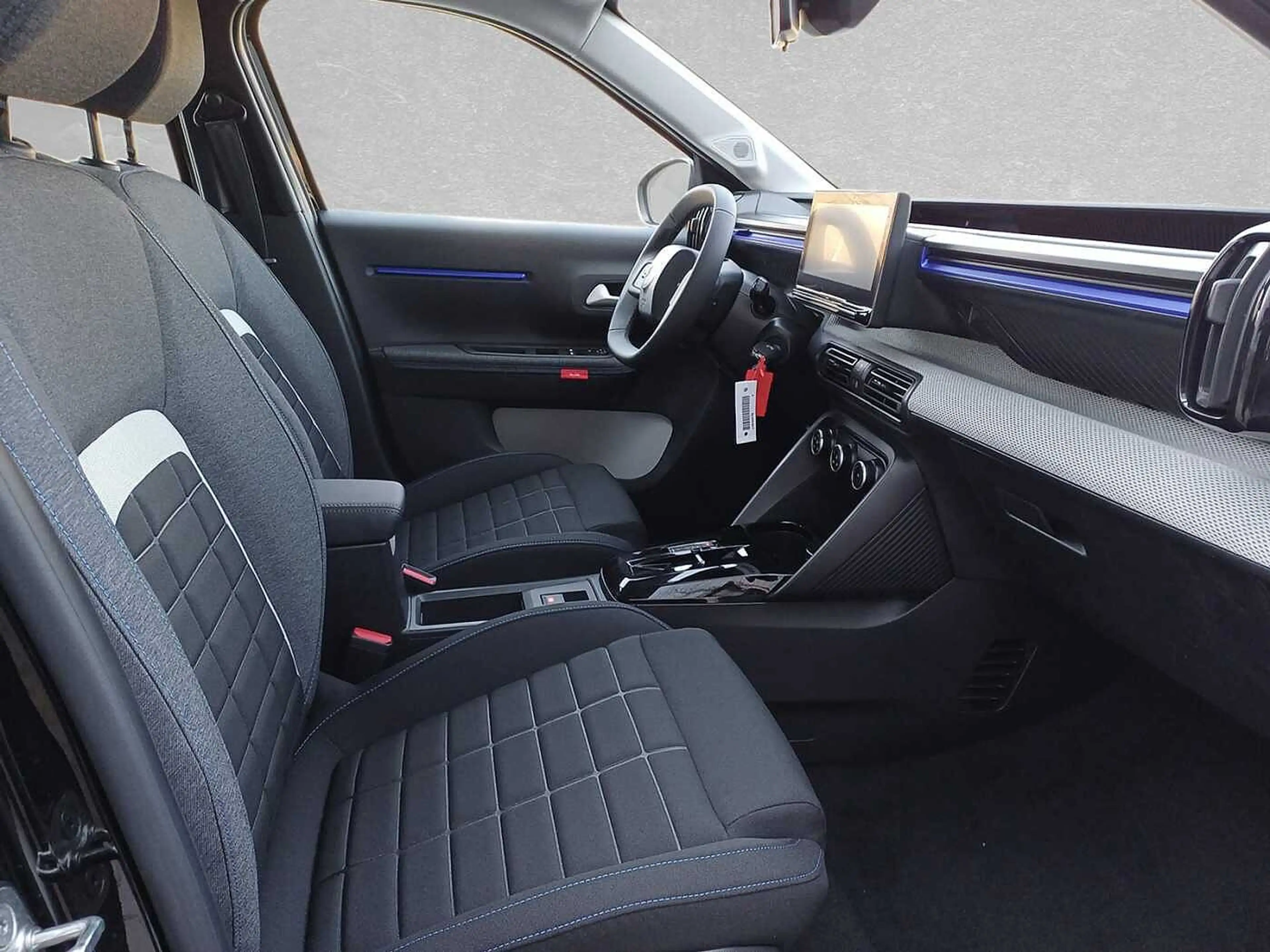 Citroen E-C3 113 Standard-Range PLUS — photo 8