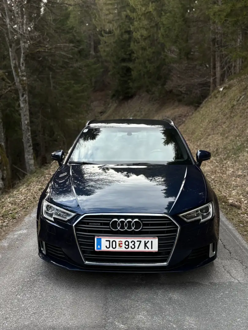 Audi A3 Sportback 2.0 TDI Blau - 1