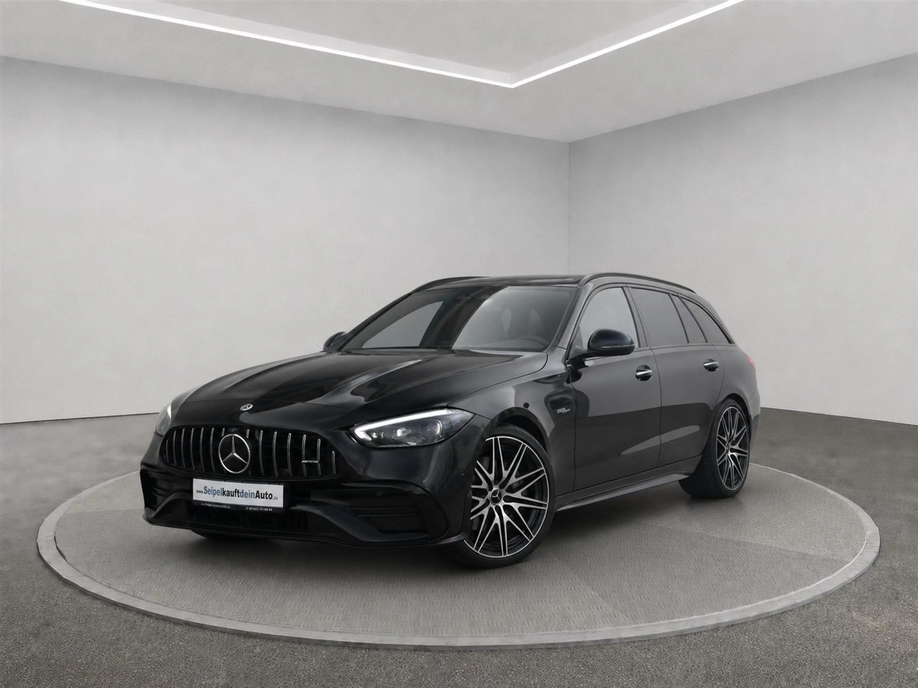 Mercedes-Benz C 43 AMG T 4M PANO/CARBON/DIST/360°/HUD/NIGHT/