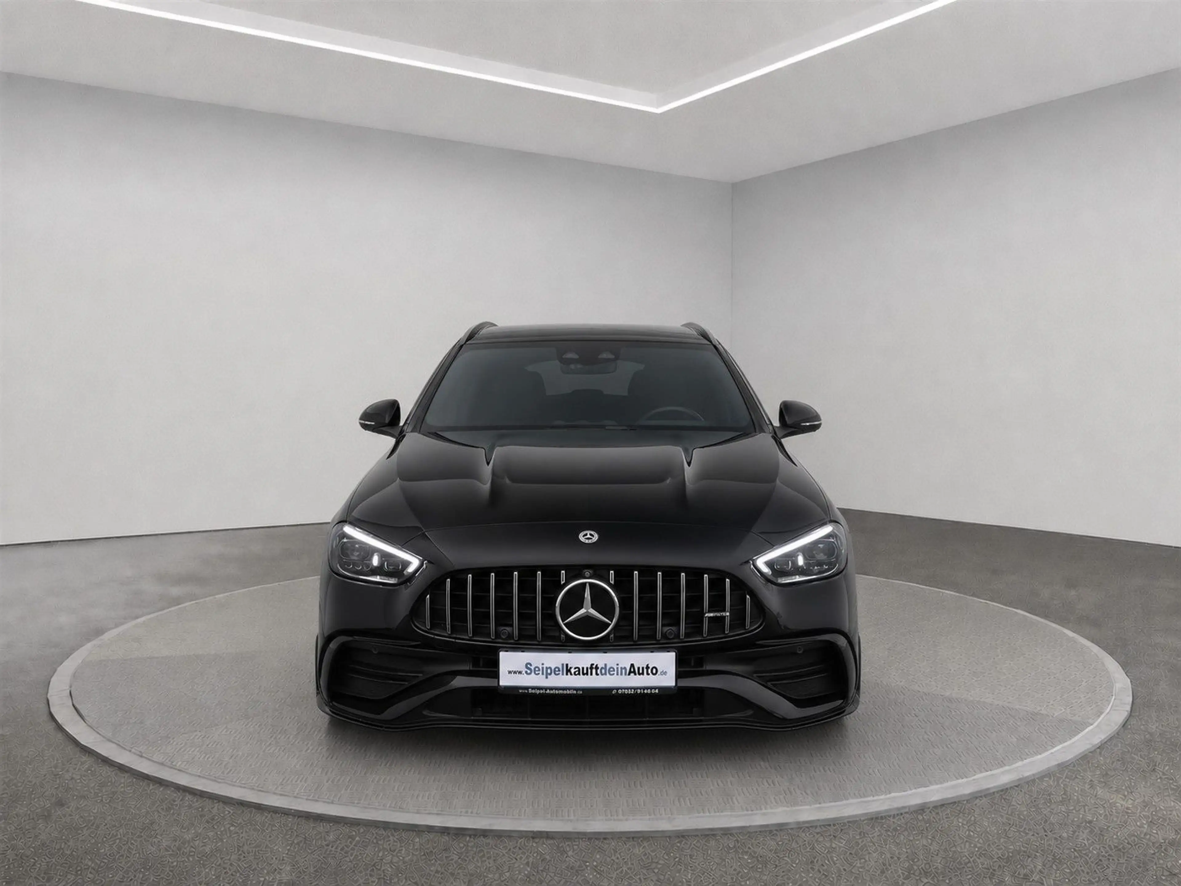 Mercedes-Benz C 43 AMG T 4M PANO/CARBON/DIST/360°/HUD/NIGHT/ — photo 10