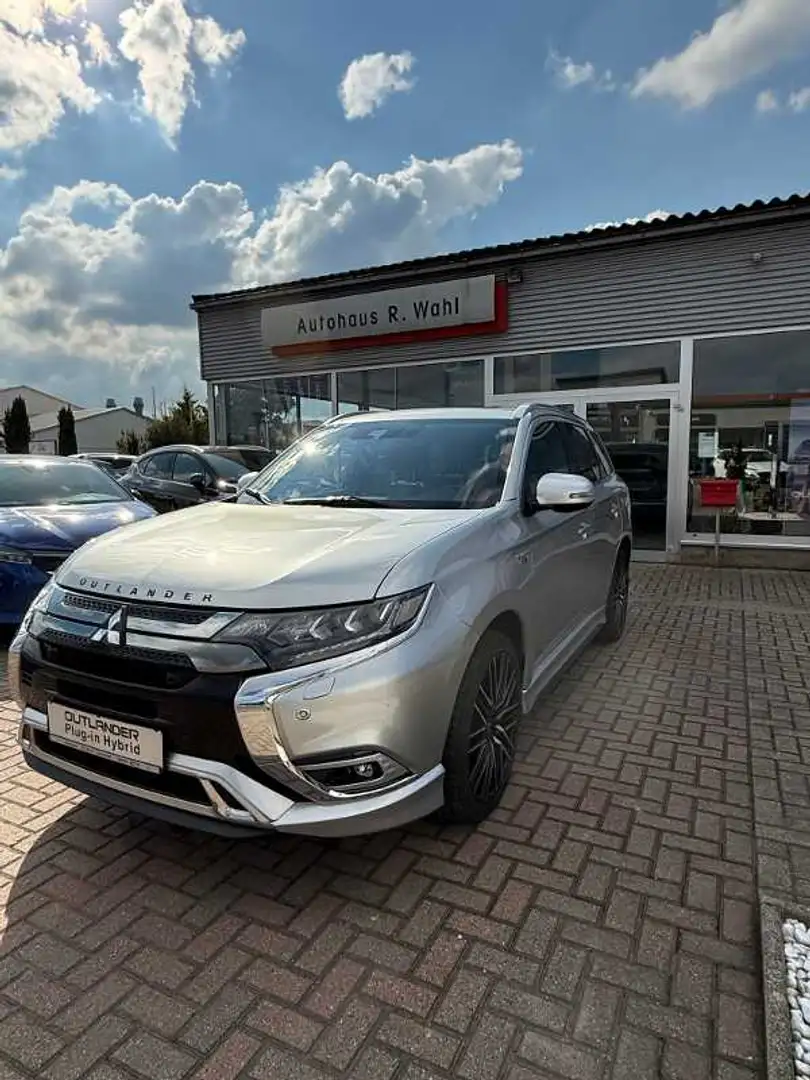 Mitsubishi Outlander Outlander Plug-in Hybrid TOP 2.4 MIVEC 4WD Argento - 2