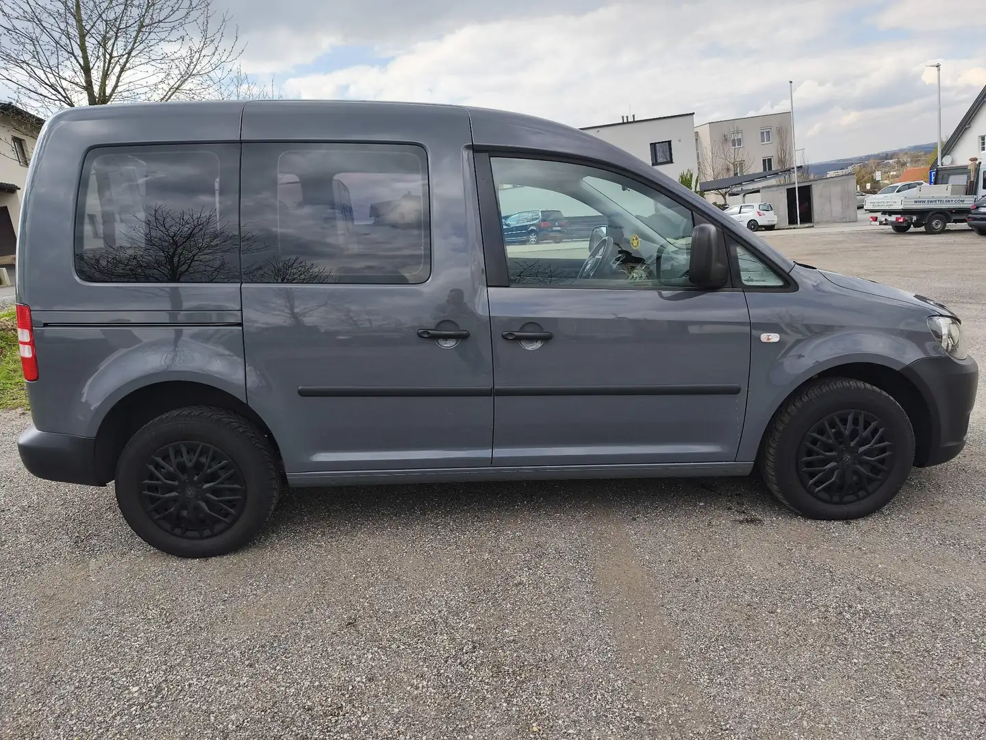 Volkswagen Caddy Startline BMT Grau - 2