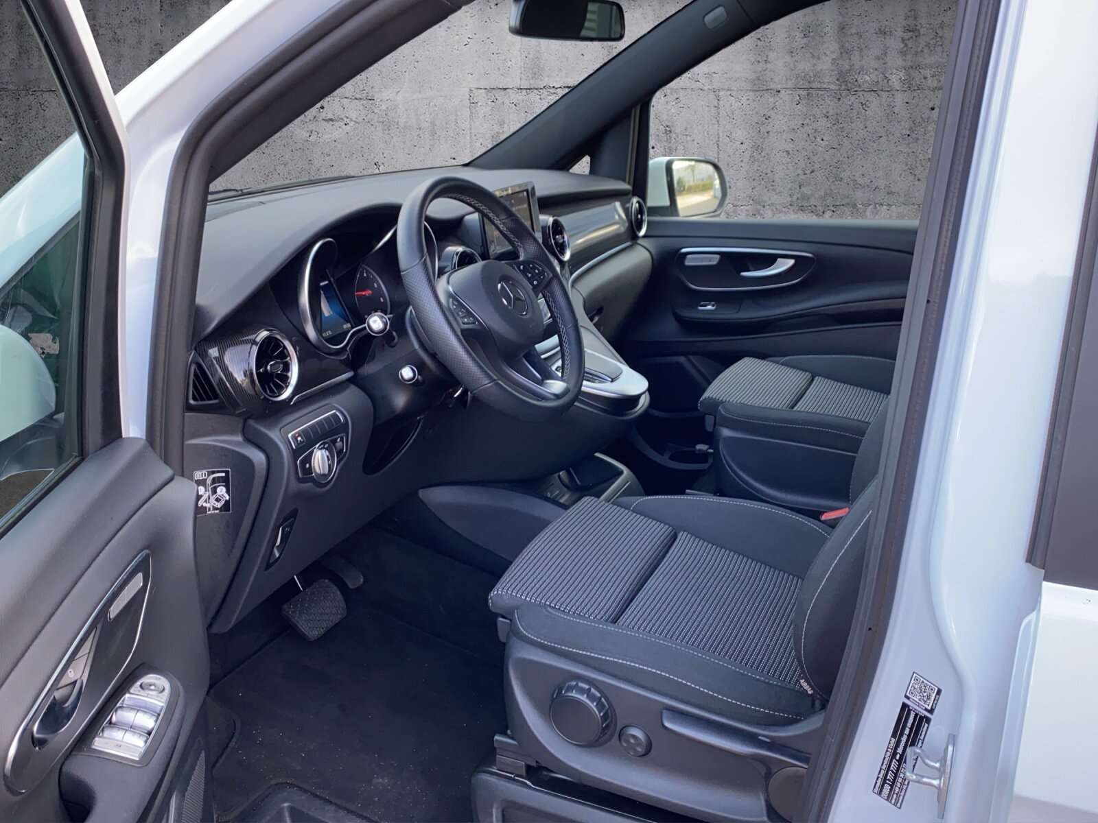 Mercedes-Benz V 250