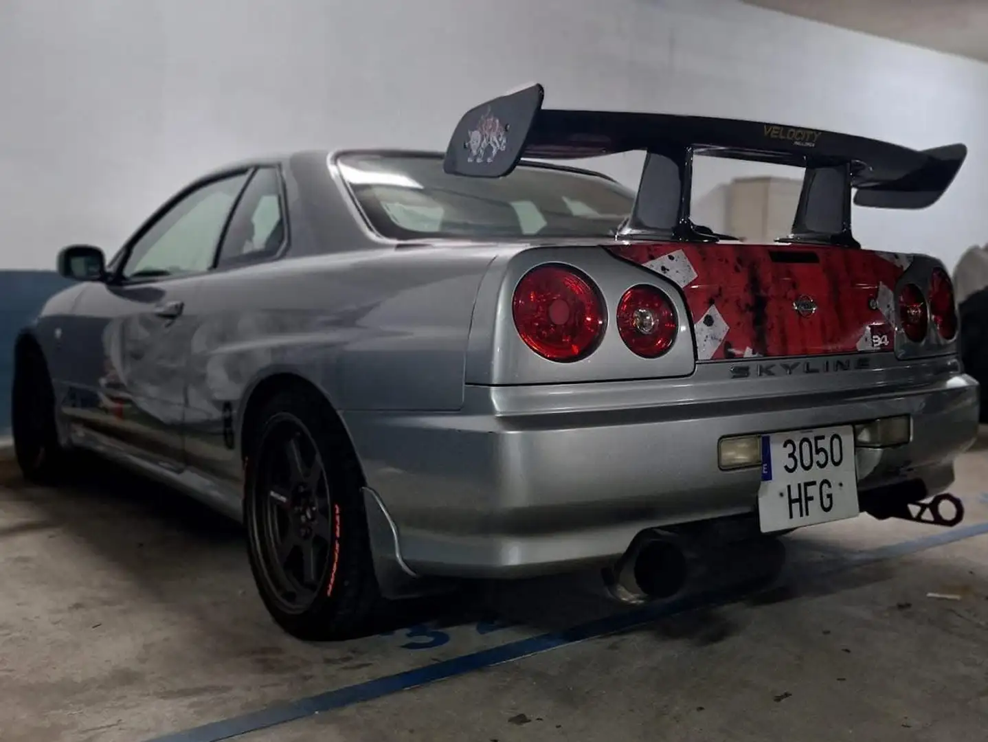 Nissan Skyline R34 GTT Plateado - 2