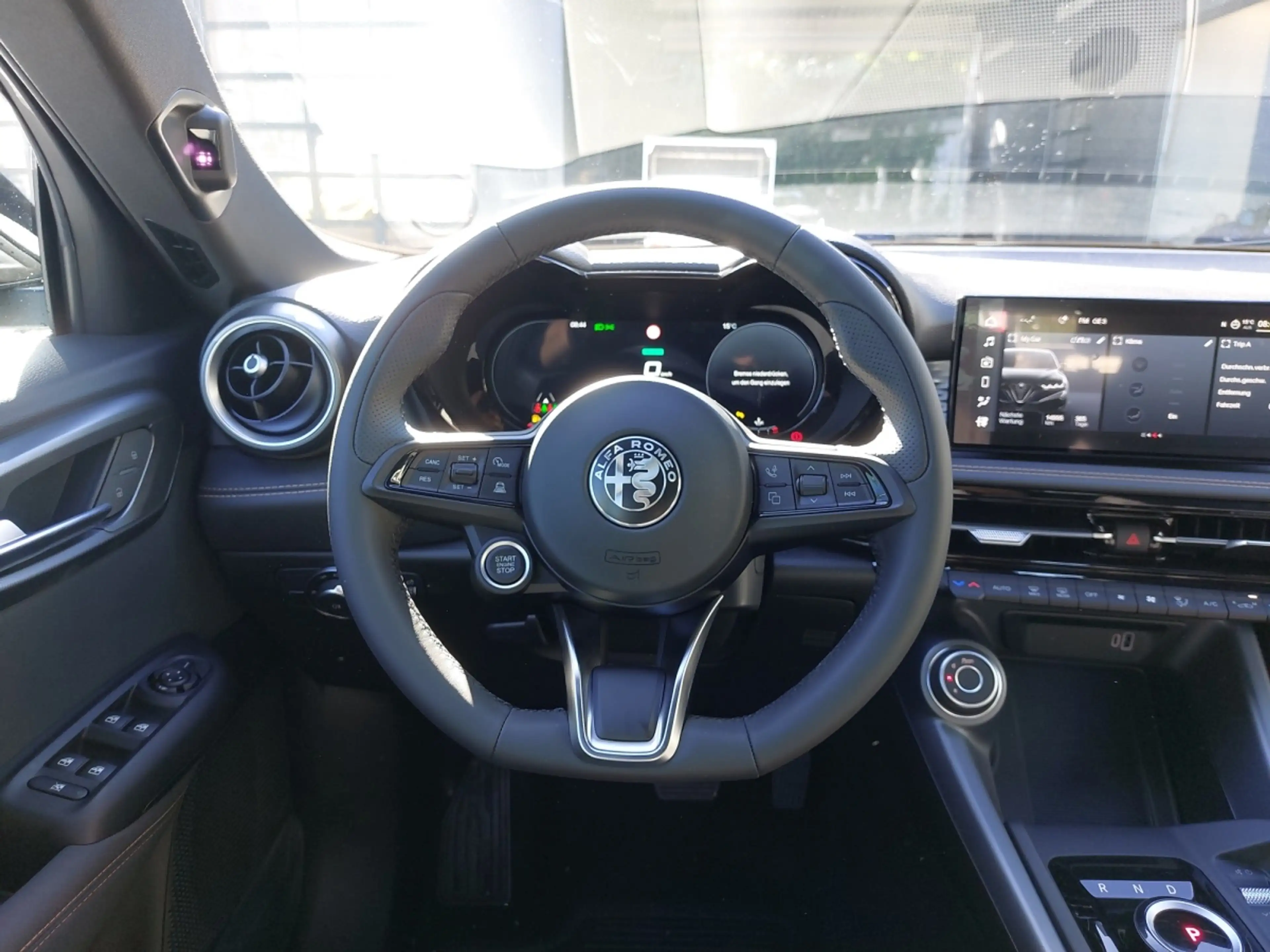 Alfa Romeo Tonale Tonale Ibrida — photo 13