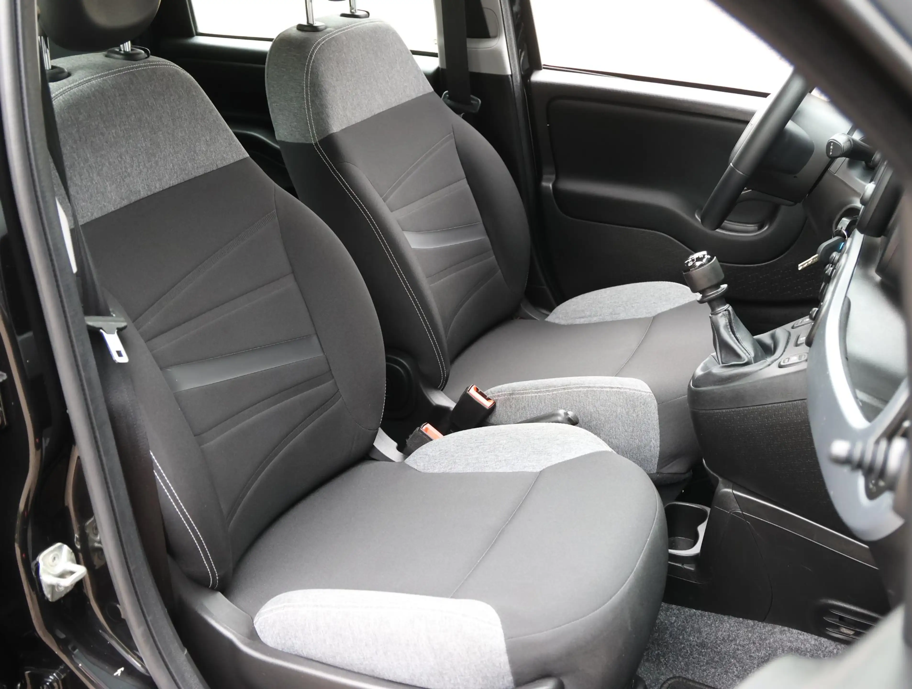 Fiat Panda 1.0 Hybrid City Life | Airco | 5 persoons | Blueto — photo 9