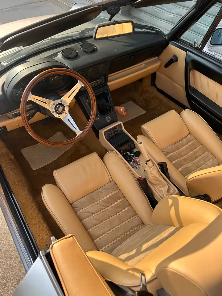 Alfa Romeo Spider 2.0 my90, foto 8