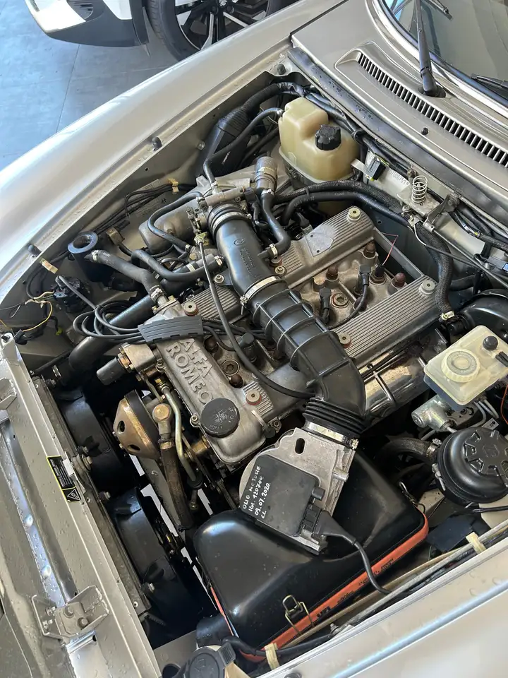 Alfa Romeo Spider 2.0 my90, foto 2