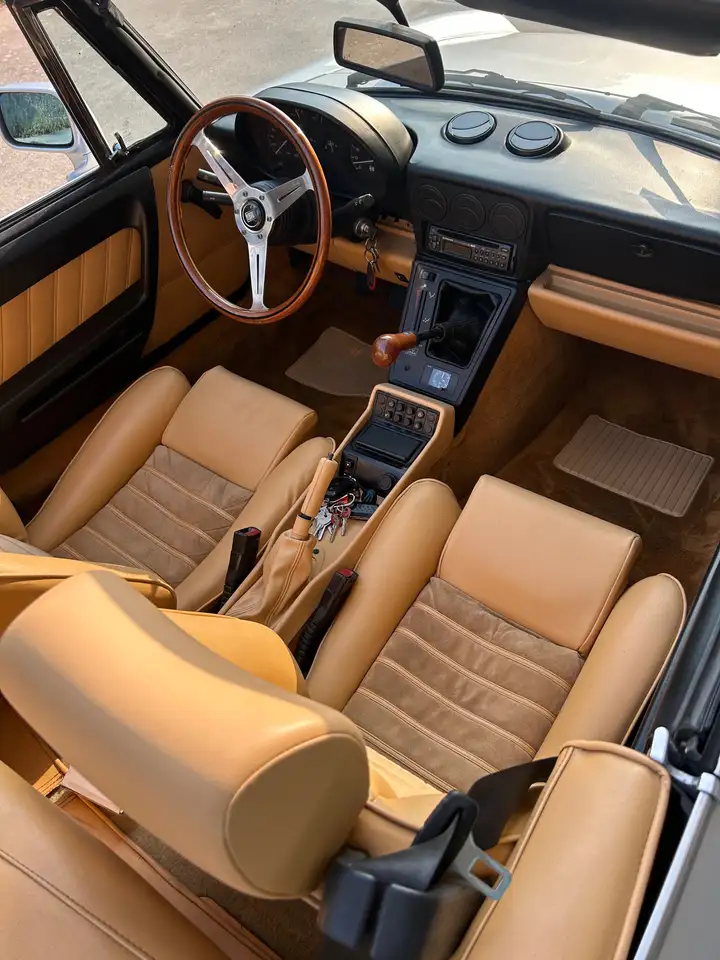 Alfa Romeo Spider 2.0 my90, foto 7