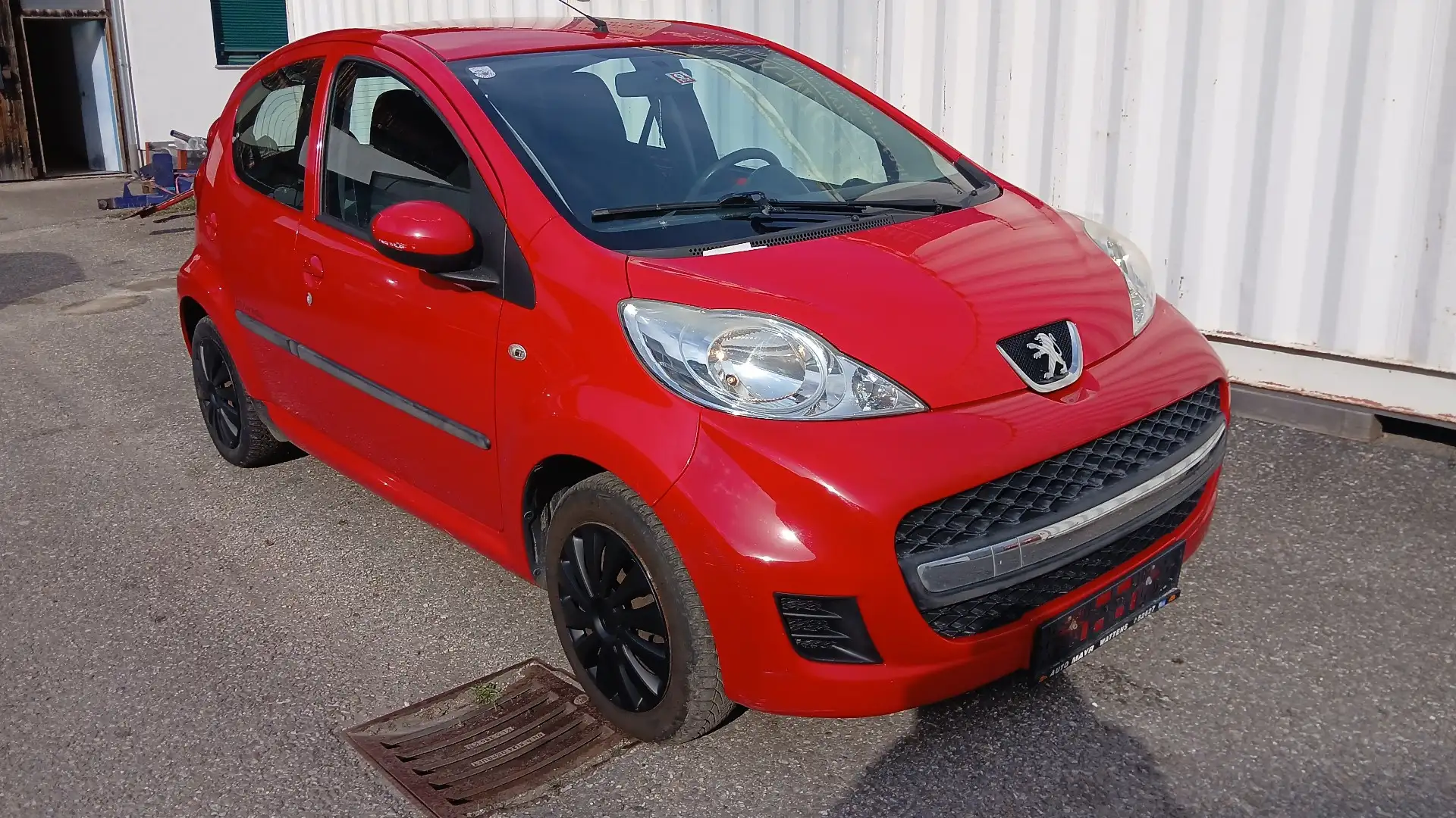 Peugeot 107 Urban 1,0 12V - 1