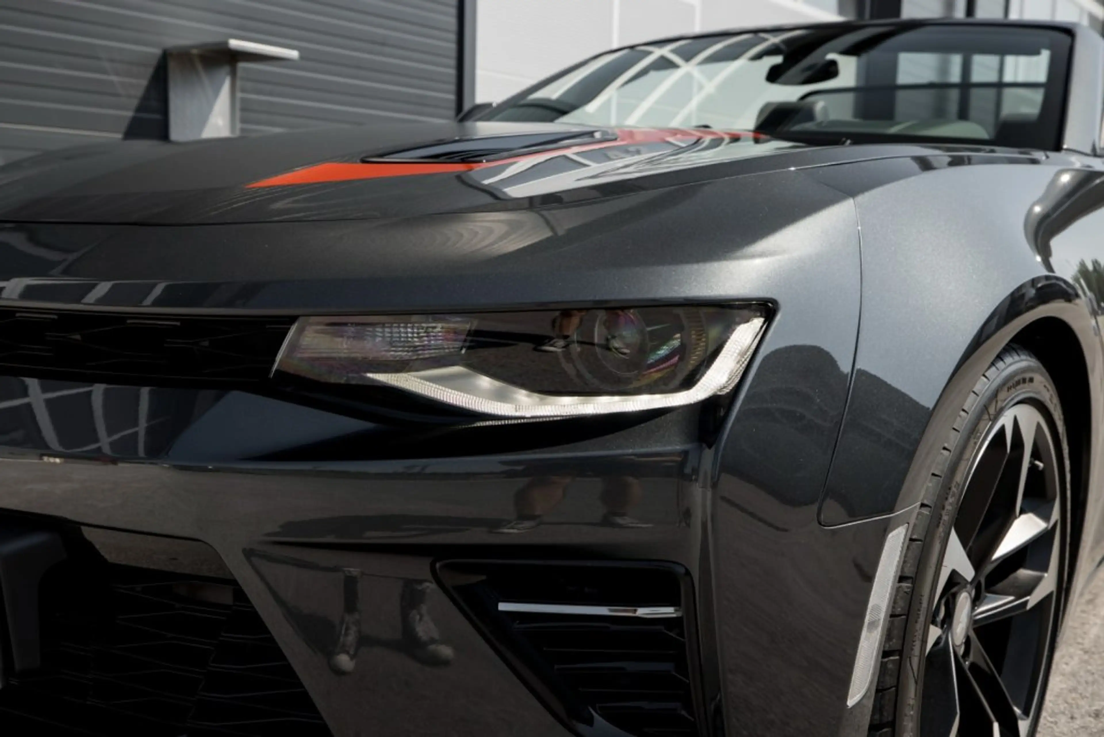 Chevrolet Camaro 2SS Convertible 6,2 L V8 AT RWD — photo 8
