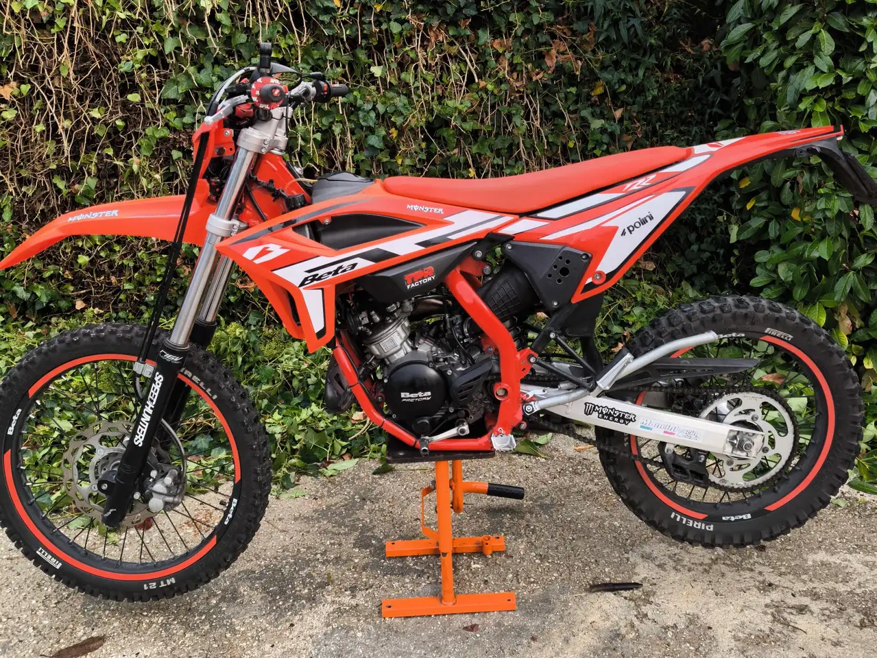 Beta RR 50