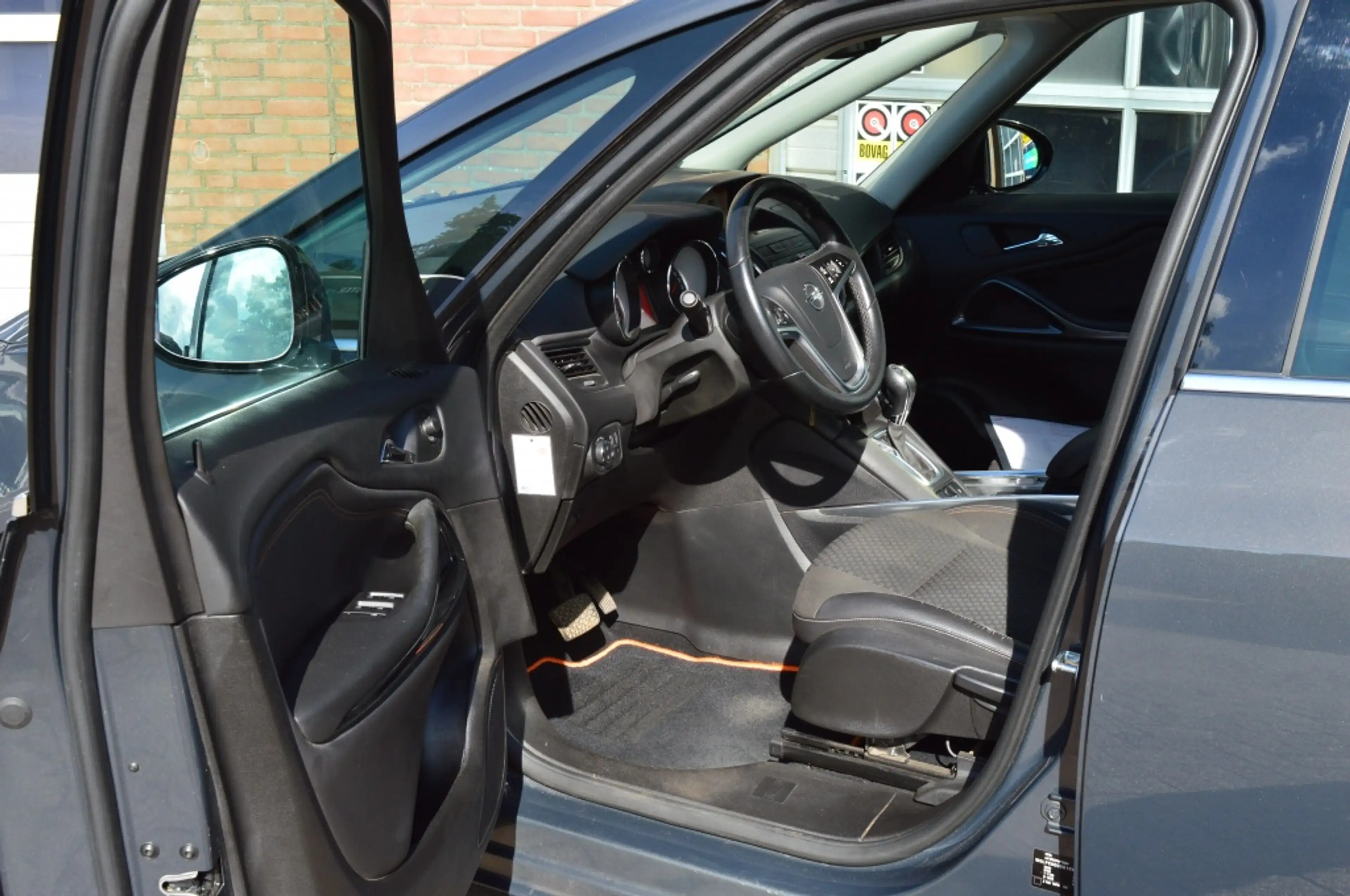 Opel Zafira Tourer 1.4 Innov. 7p. — photo 19