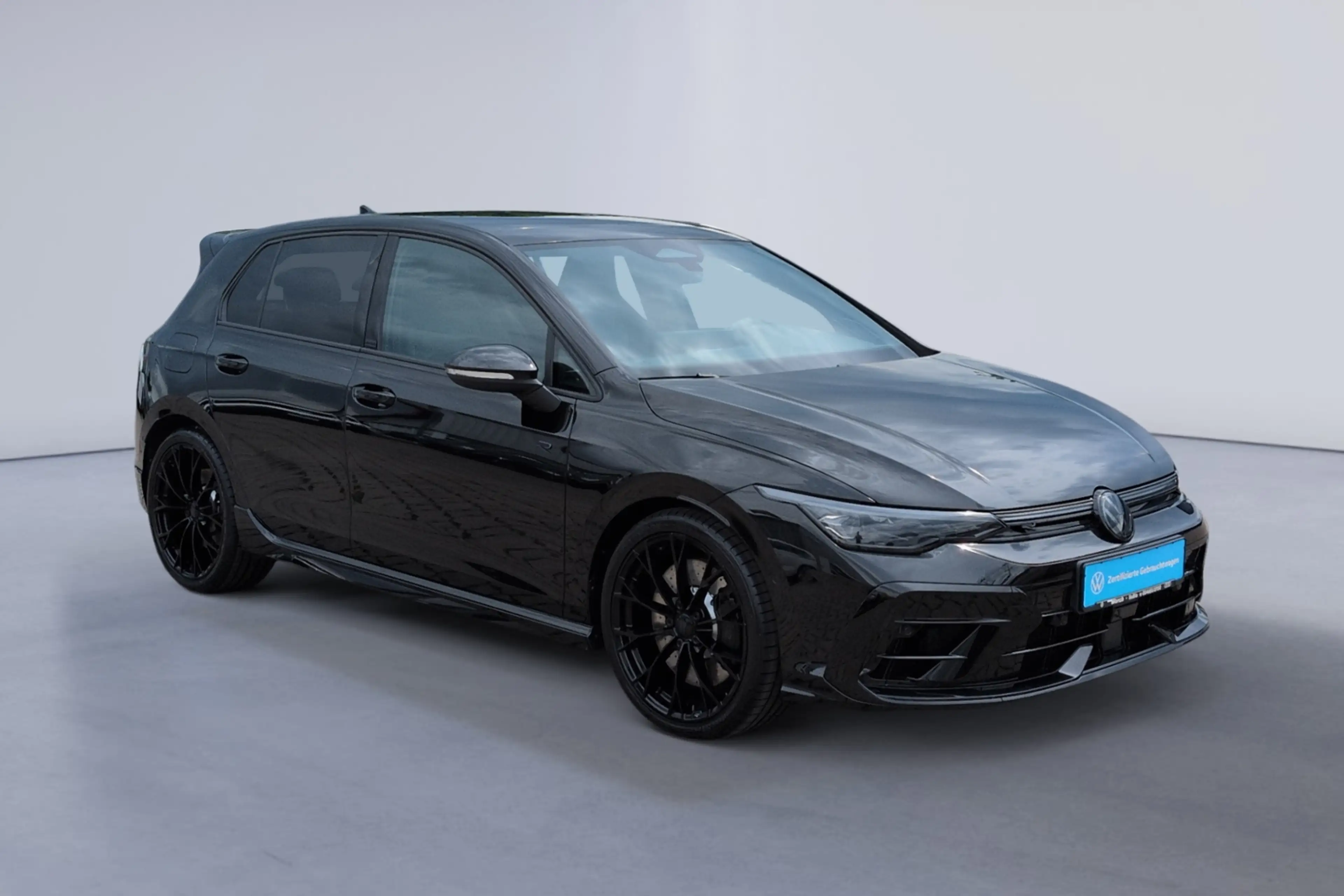 Volkswagen Golf R BLACK EDITION AKRA+PANO+DCC+H&K+MATRIX+ — photo 8