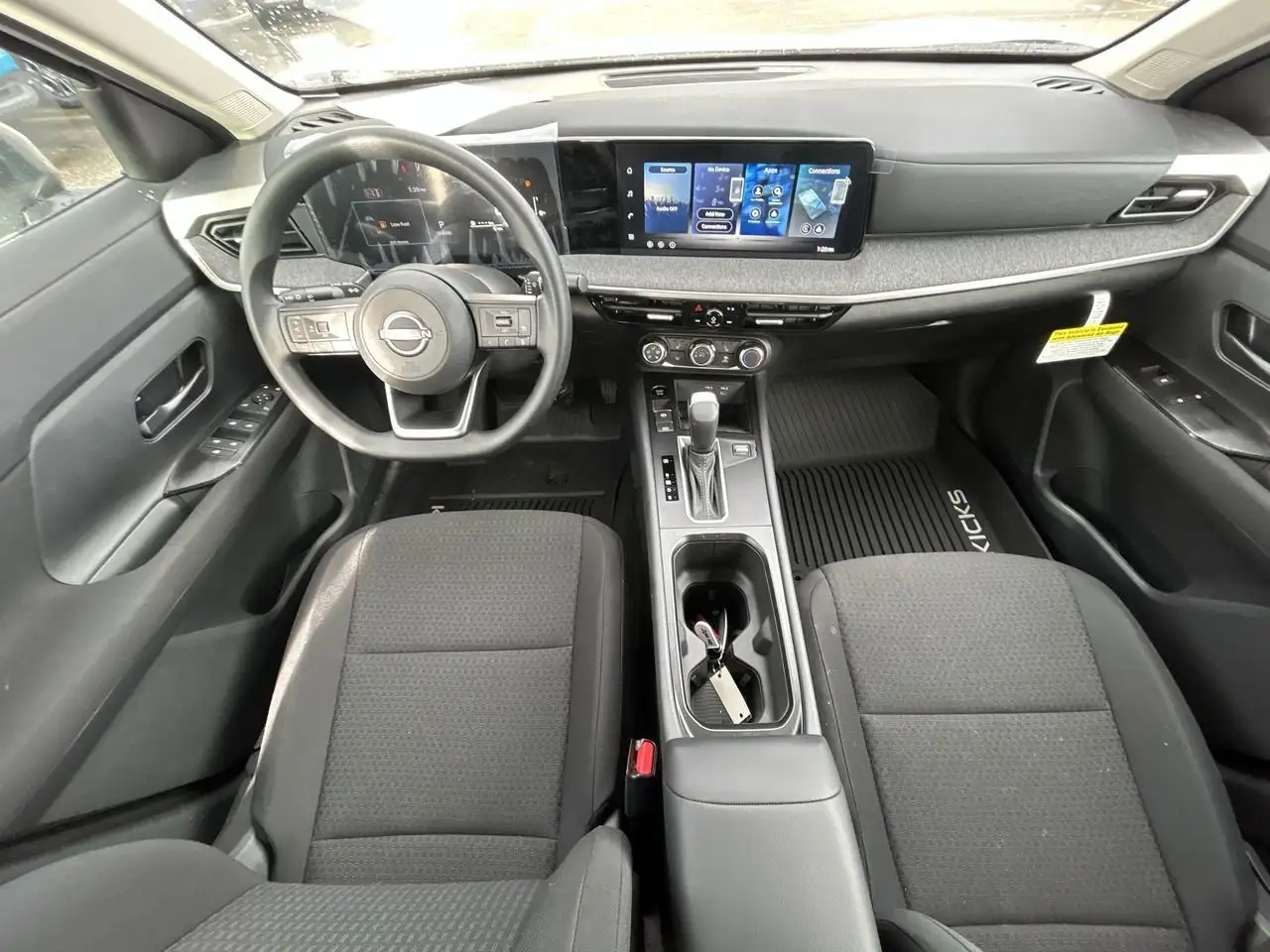 Nissan Kicks снимка Nissan Kicks