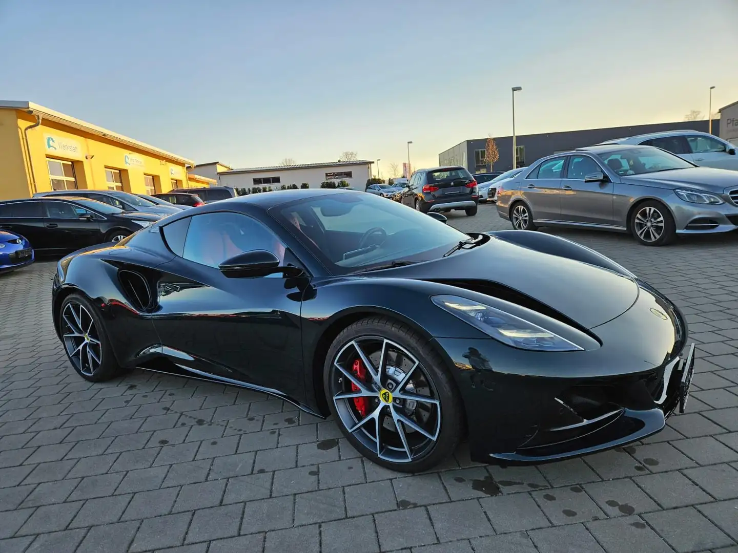 Lotus Emira V6 First Edition Grün - 1