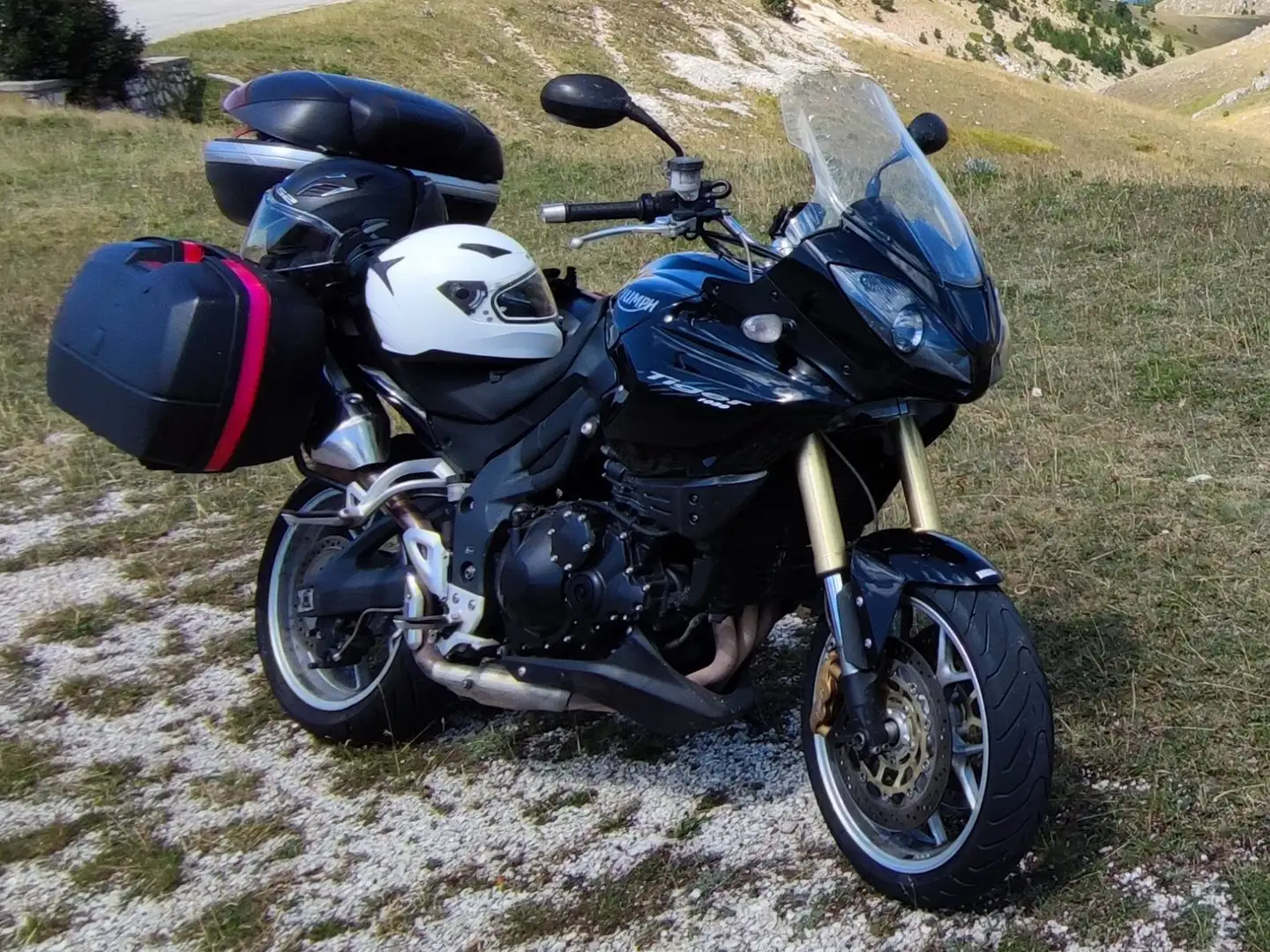 Triumph Tiger 1050 Negro - 2