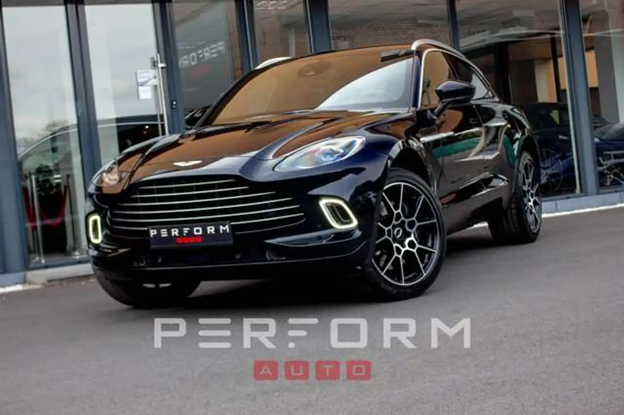 Aston Martin DBX