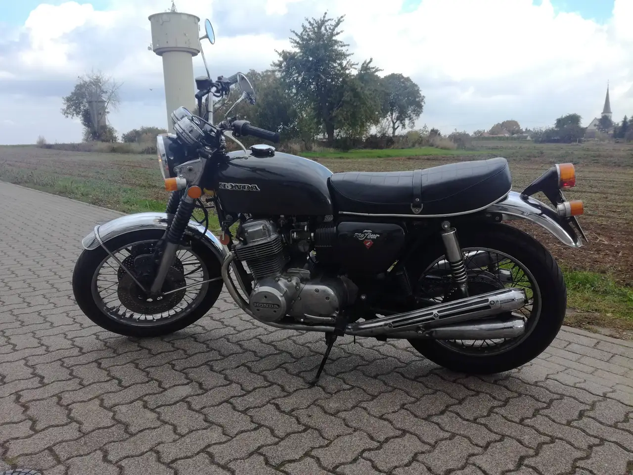 Honda CB 750 four