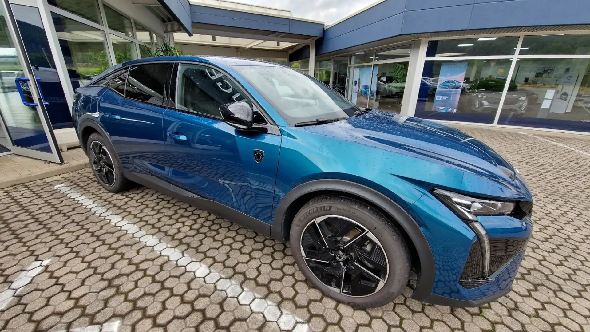 Peugeot 408 Hybrid 225 GT EAT8 Blau - 2