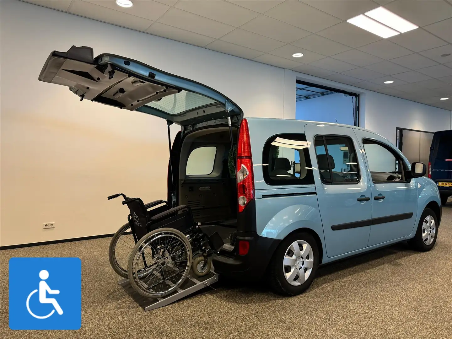 Renault Kangoo Rolstoelauto 3+1 incl. Luchtvering Blauw - 2