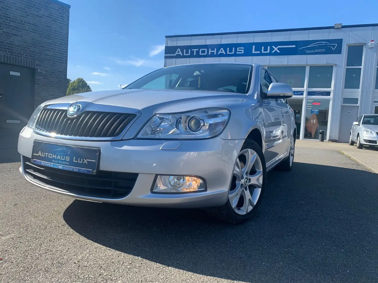 Skoda Octavia Lim. Elegance Silber - 1