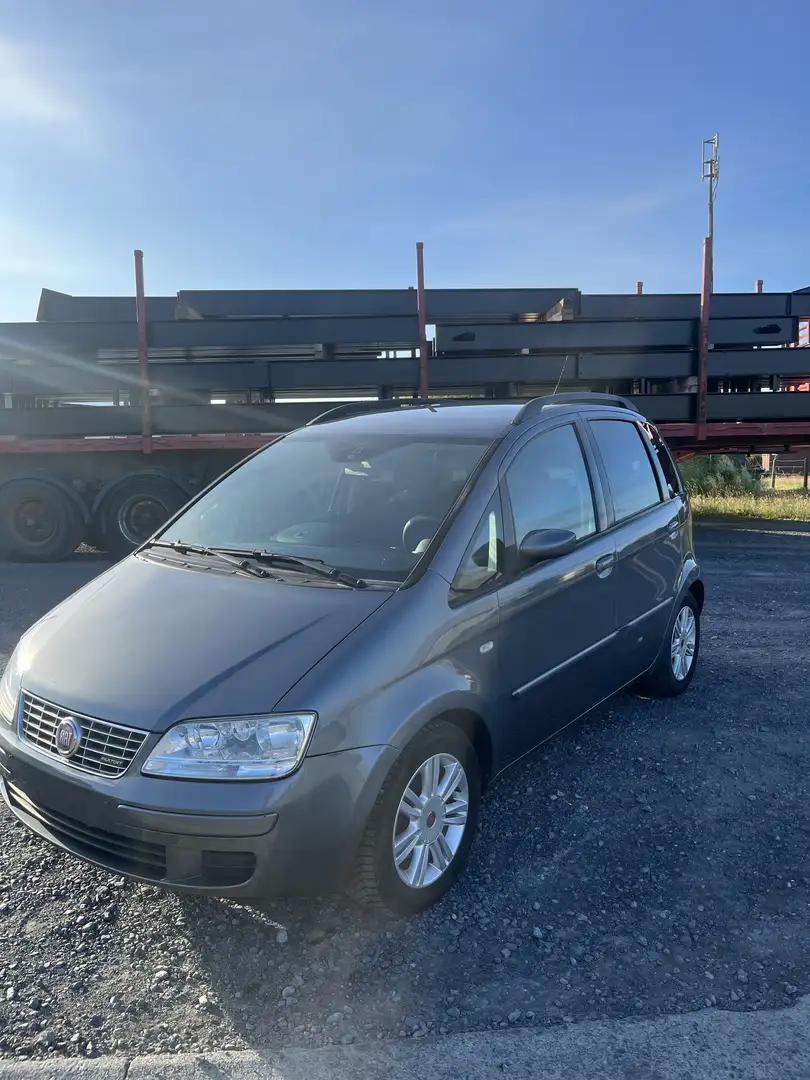 Fiat Idea 1.3 Multijet 16v Emotion - 2