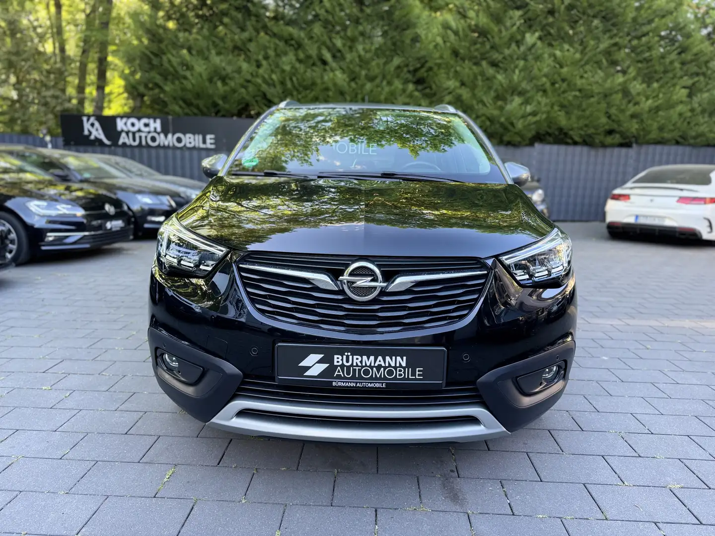 Opel Crossland X Innovation/SCHECKHEFTGEPFLEGT/8FACH/PDC/KAMERA Schwarz - 2