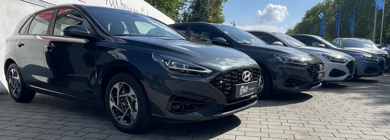 Hyundai i30 1,6 T-Gdi Sparsam&Modern/Navi/ACC/111km — photo 2