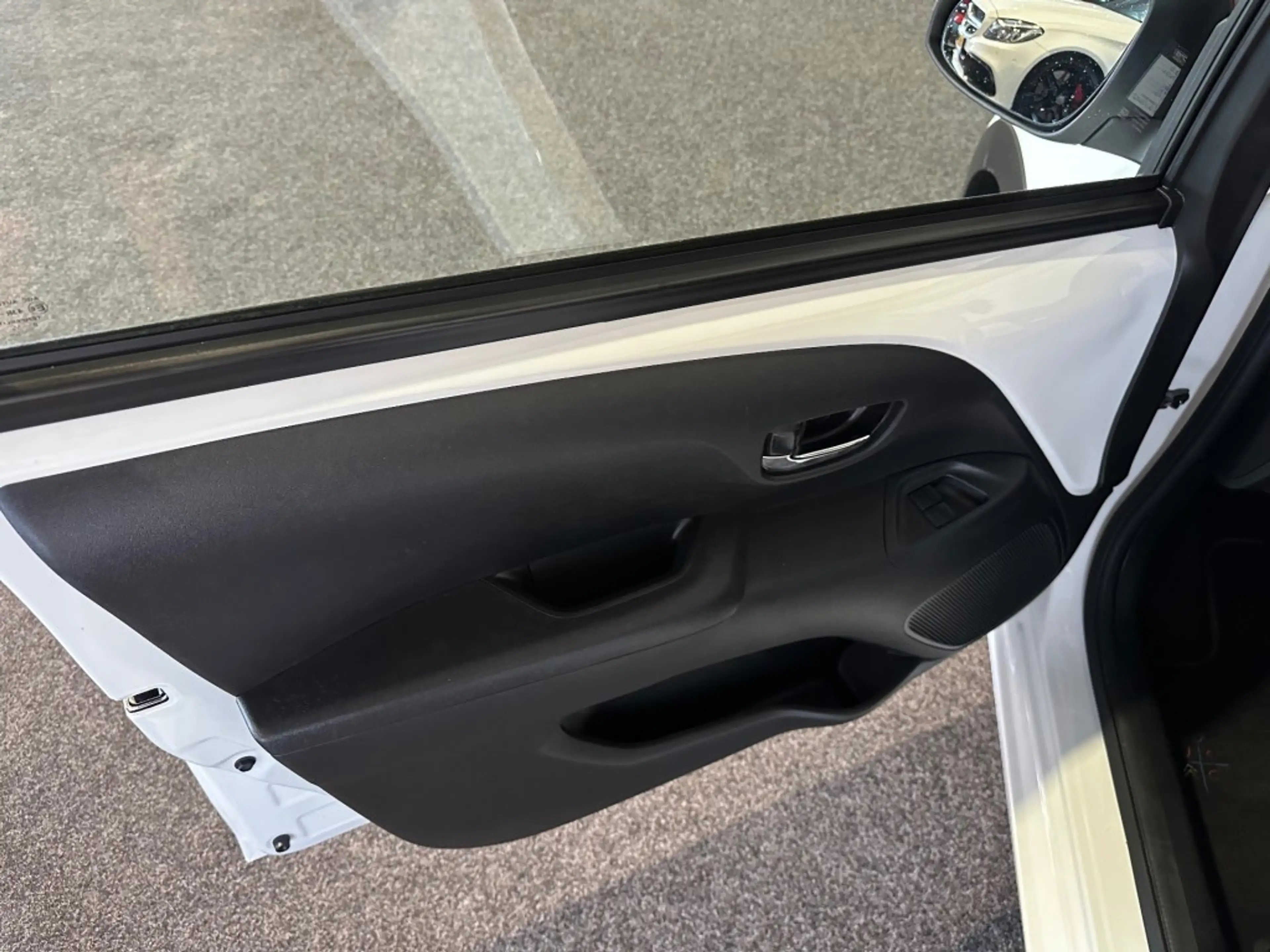 Citroen C1 1.0 VTI JCC+ l NAP l CAMERA l CARPLAY l 5DRS l CLI — photo 12