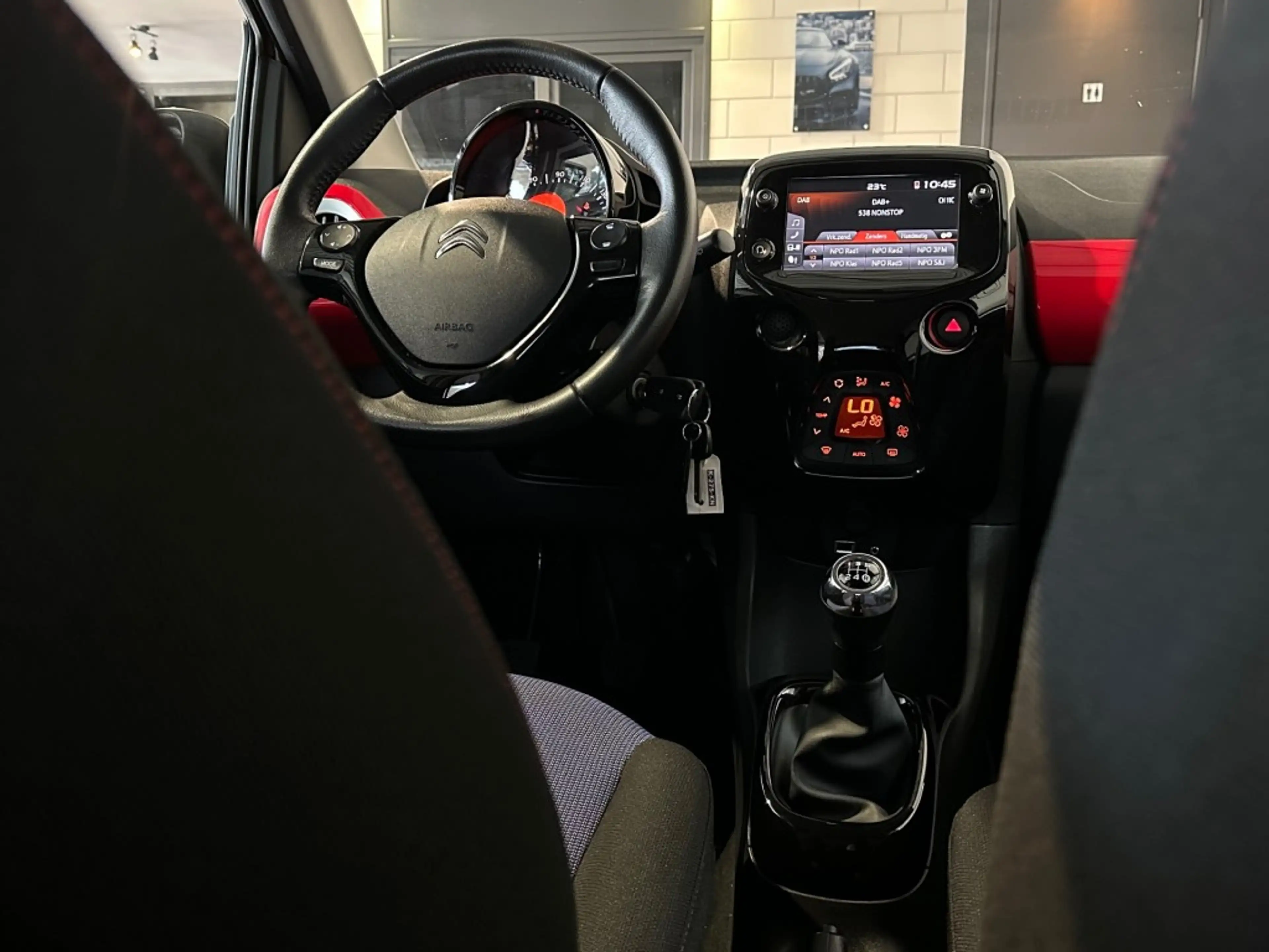 Citroen C1 1.0 VTI JCC+ l NAP l CAMERA l CARPLAY l 5DRS l CLI — photo 15