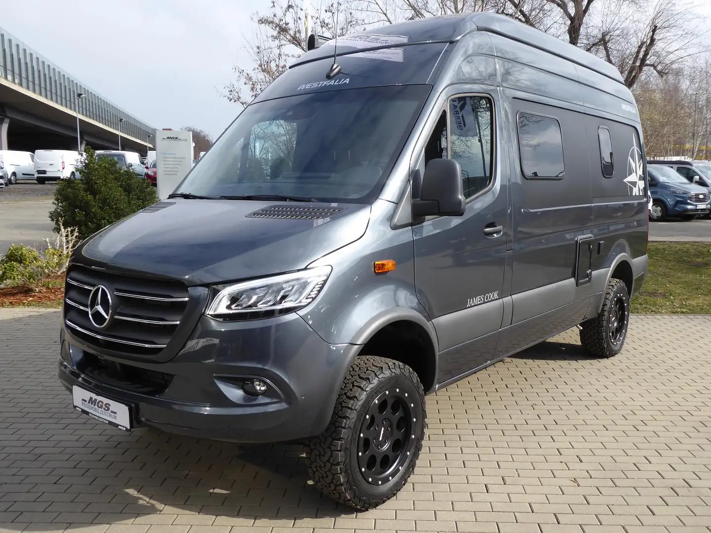 Westfalia James Cook Aufstelldach #4X4 #360° #AHK #NAV #LED Grijs - 1