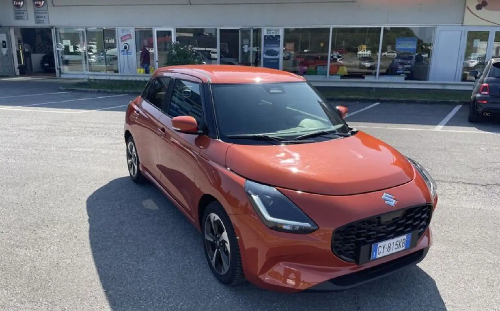 Suzuki Swift 1.2 Hybrid CVT Top OK NEO PATENTATI Arancione - 1